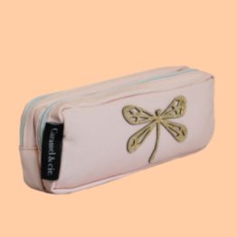 plumier libellule 18,50euros
